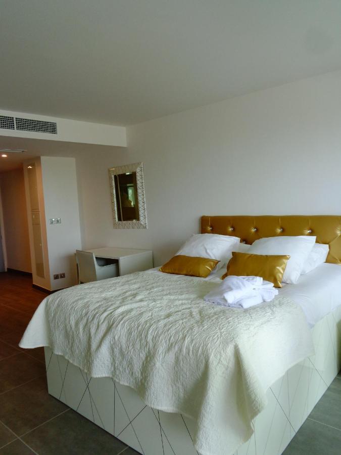 Le Nautilia Residence De Luxe "Reservee Aux Couples" Агде Екстериор снимка